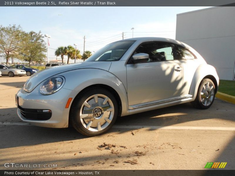 Reflex Silver Metallic / Titan Black 2013 Volkswagen Beetle 2.5L