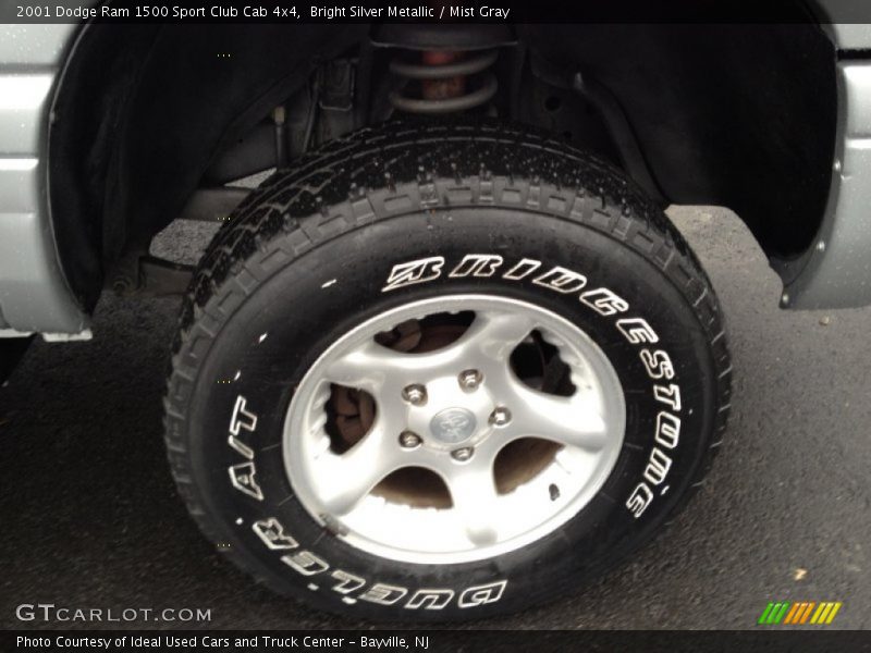 Bright Silver Metallic / Mist Gray 2001 Dodge Ram 1500 Sport Club Cab 4x4