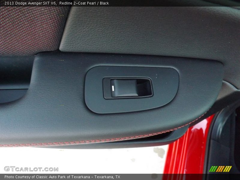 Redline 2-Coat Pearl / Black 2013 Dodge Avenger SXT V6