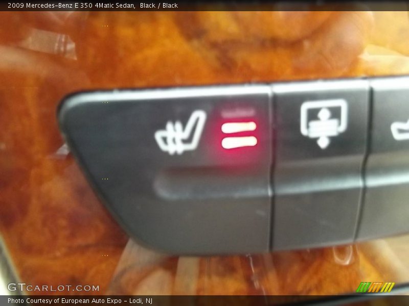 Black / Black 2009 Mercedes-Benz E 350 4Matic Sedan