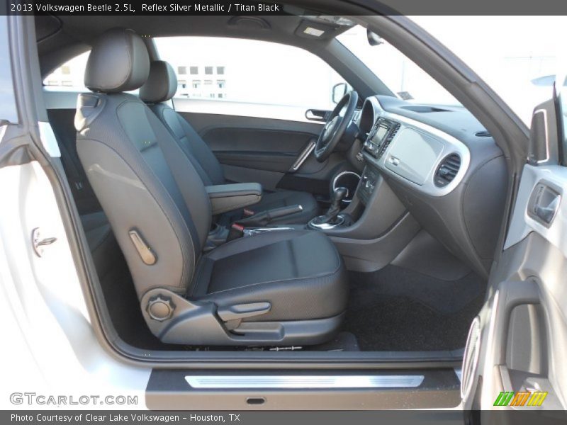 Reflex Silver Metallic / Titan Black 2013 Volkswagen Beetle 2.5L