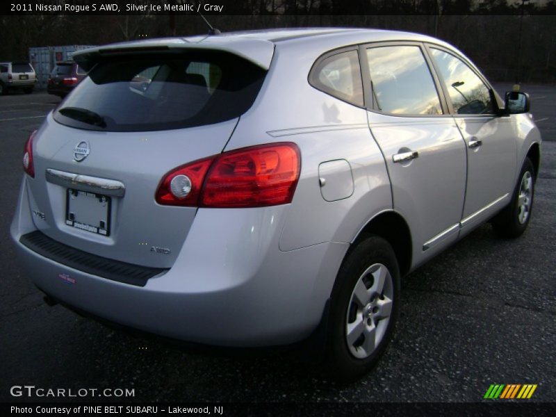Silver Ice Metallic / Gray 2011 Nissan Rogue S AWD