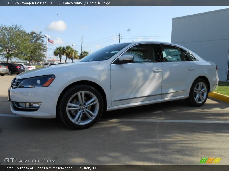 Candy White / Cornsilk Beige 2013 Volkswagen Passat TDI SEL