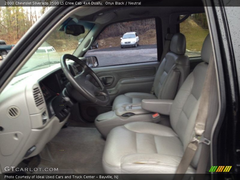 Front Seat of 2000 Silverado 3500 LS Crew Cab 4x4 Dually