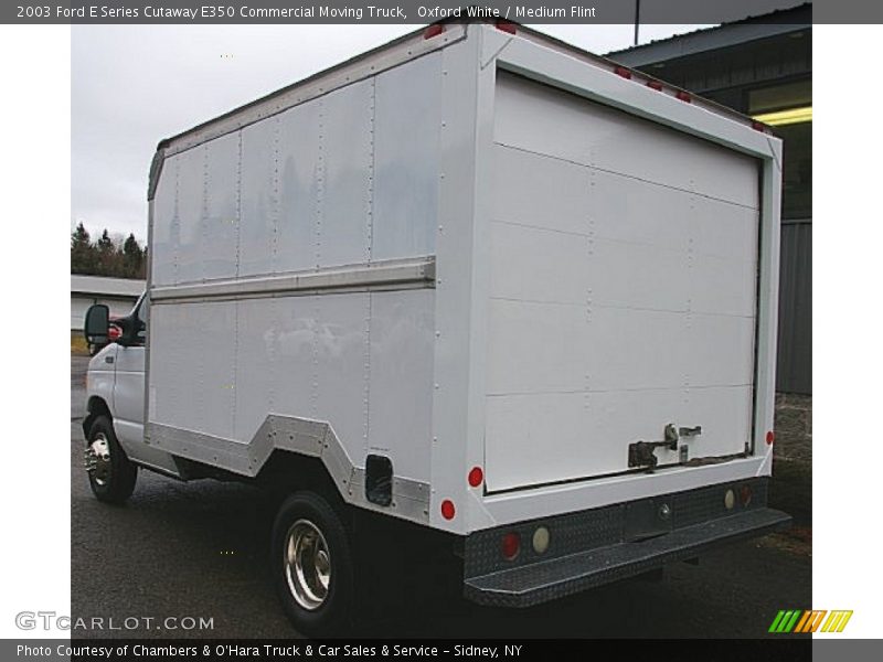 Oxford White / Medium Flint 2003 Ford E Series Cutaway E350 Commercial Moving Truck