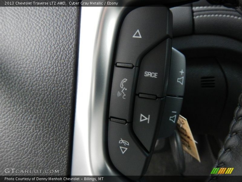 Controls of 2013 Traverse LTZ AWD