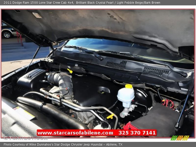 Brilliant Black Crystal Pearl / Light Pebble Beige/Bark Brown 2011 Dodge Ram 1500 Lone Star Crew Cab 4x4