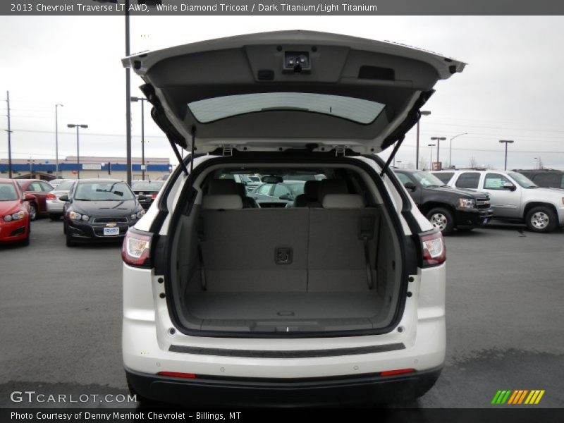 White Diamond Tricoat / Dark Titanium/Light Titanium 2013 Chevrolet Traverse LT AWD