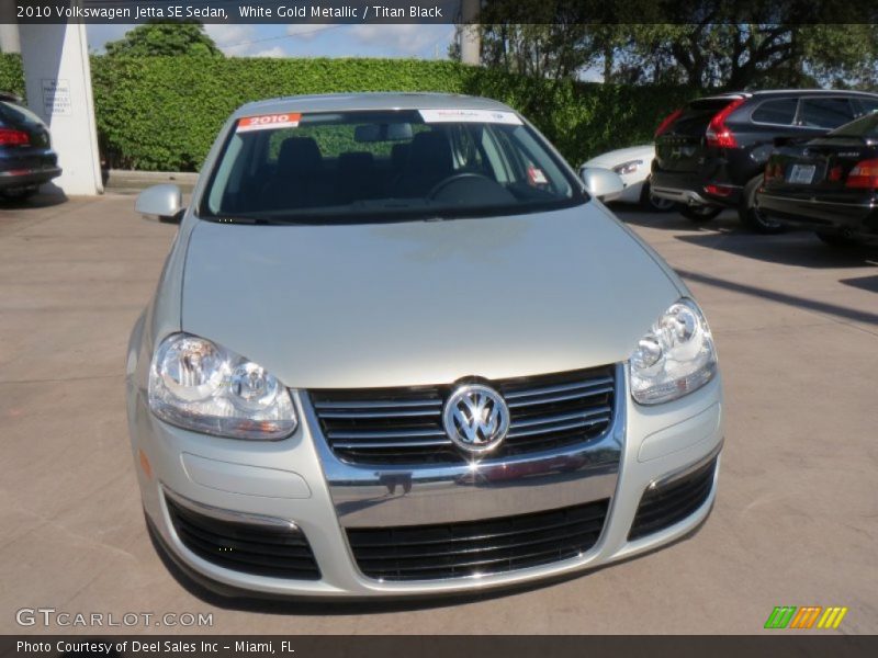 White Gold Metallic / Titan Black 2010 Volkswagen Jetta SE Sedan