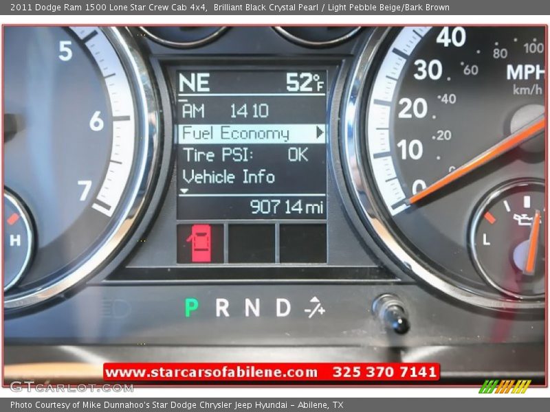 Brilliant Black Crystal Pearl / Light Pebble Beige/Bark Brown 2011 Dodge Ram 1500 Lone Star Crew Cab 4x4