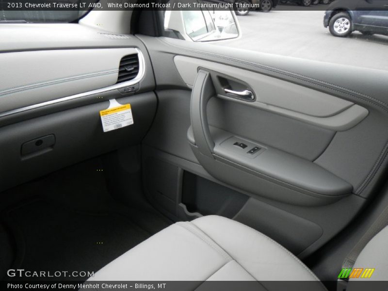 White Diamond Tricoat / Dark Titanium/Light Titanium 2013 Chevrolet Traverse LT AWD