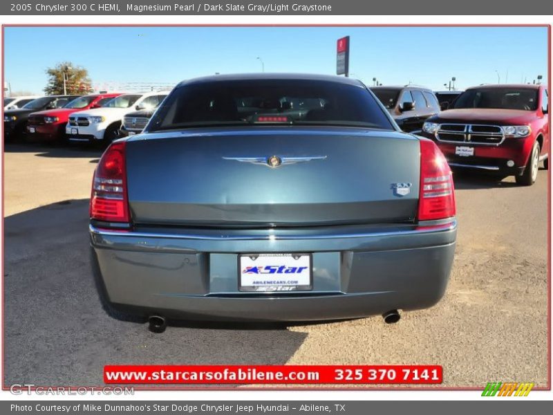 Magnesium Pearl / Dark Slate Gray/Light Graystone 2005 Chrysler 300 C HEMI