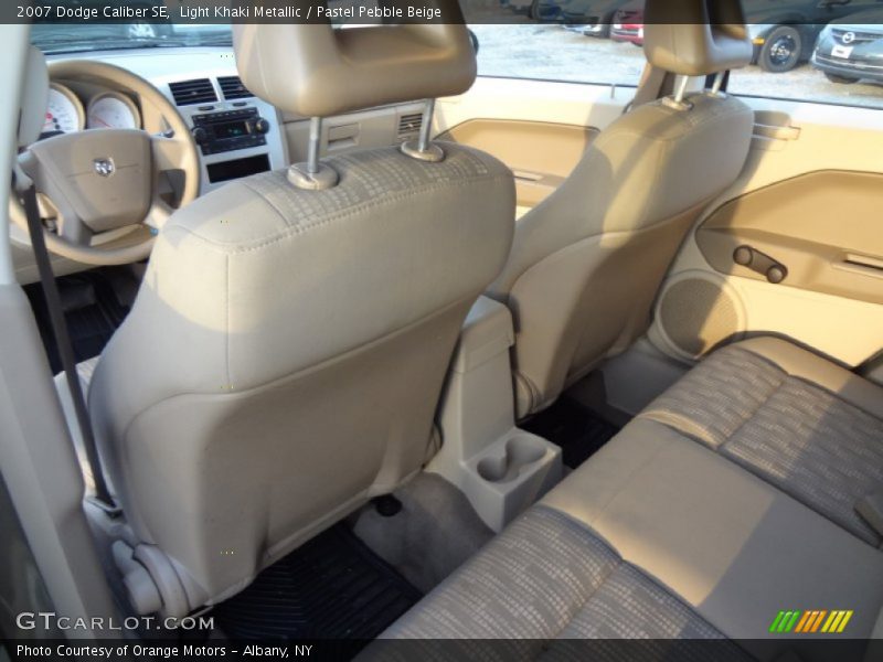 Light Khaki Metallic / Pastel Pebble Beige 2007 Dodge Caliber SE