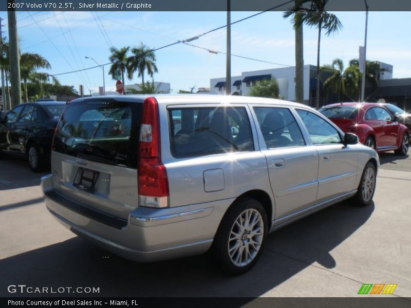 Silver Metallic / Graphite 2007 Volvo V70 2.5T