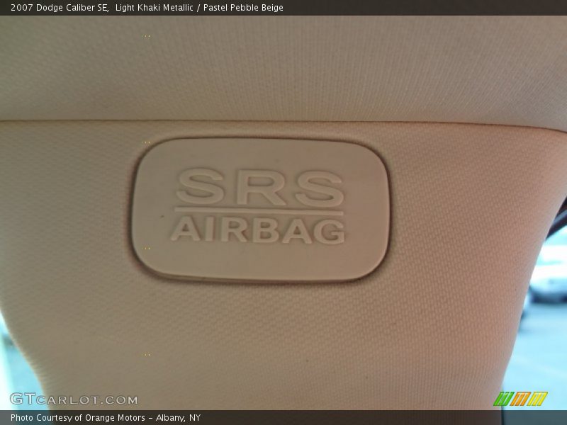 Light Khaki Metallic / Pastel Pebble Beige 2007 Dodge Caliber SE