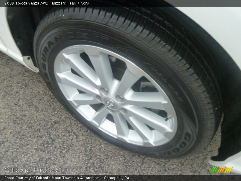 Blizzard Pearl / Ivory 2009 Toyota Venza AWD