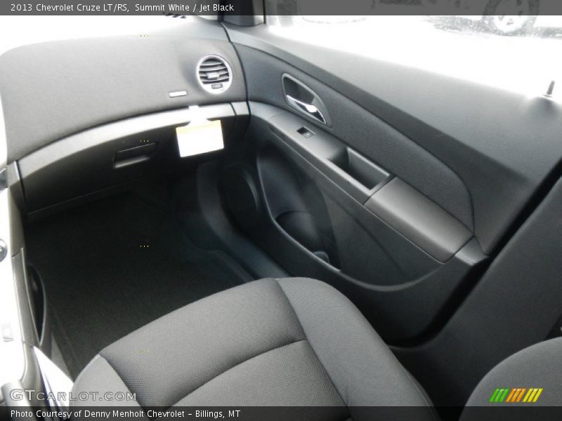 Summit White / Jet Black 2013 Chevrolet Cruze LT/RS