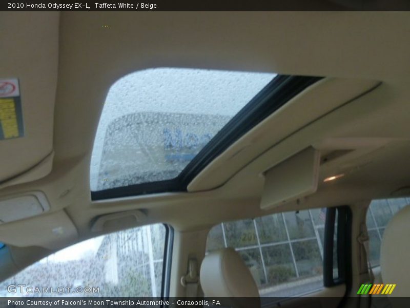 Taffeta White / Beige 2010 Honda Odyssey EX-L