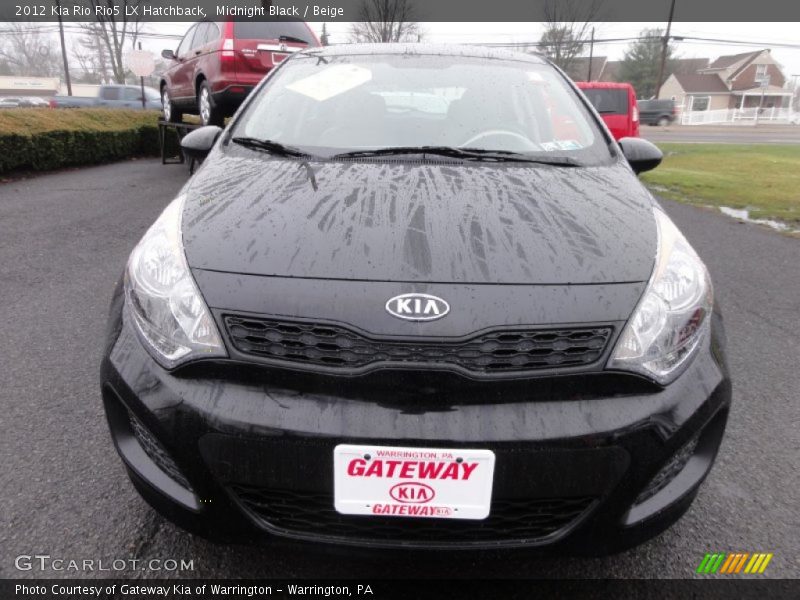 Midnight Black / Beige 2012 Kia Rio Rio5 LX Hatchback
