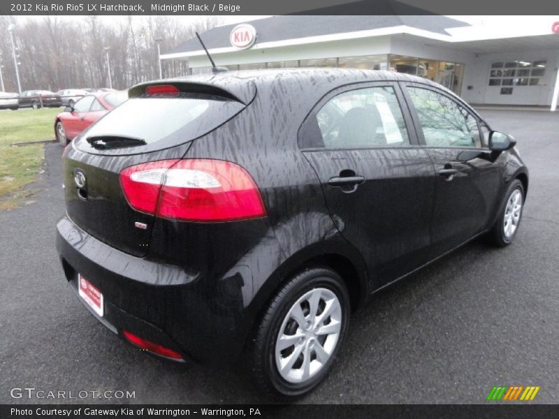 Midnight Black / Beige 2012 Kia Rio Rio5 LX Hatchback