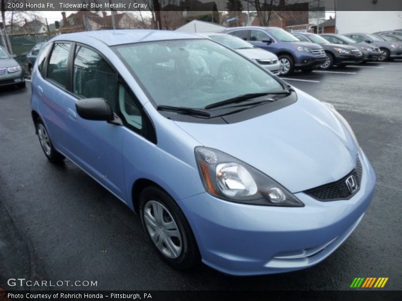 Front 3/4 View of 2009 Fit 