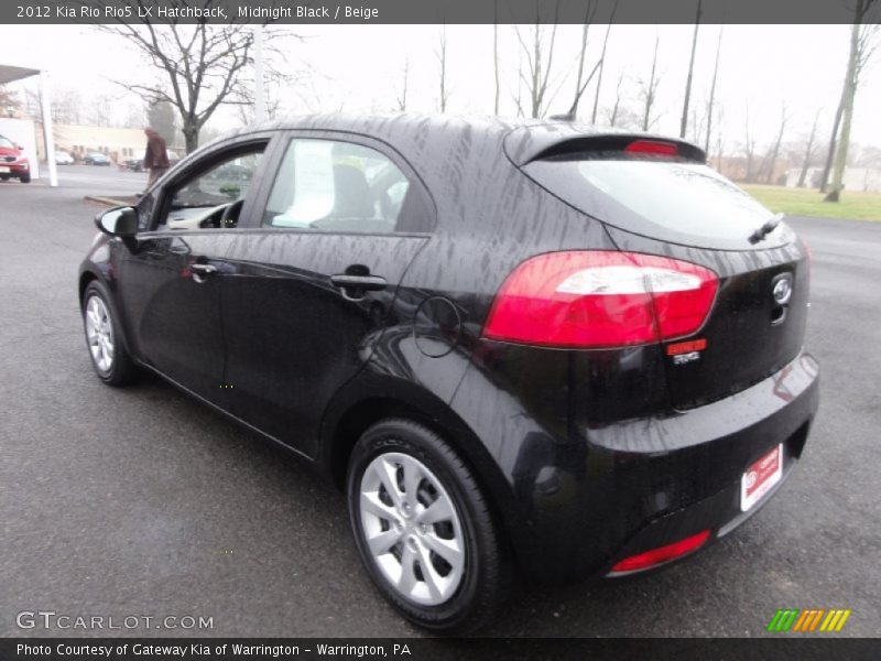 Midnight Black / Beige 2012 Kia Rio Rio5 LX Hatchback