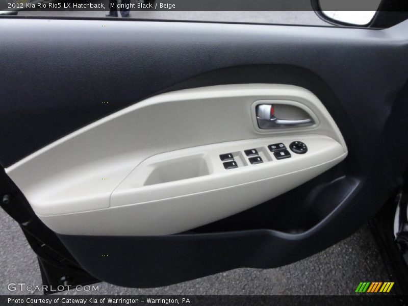 Midnight Black / Beige 2012 Kia Rio Rio5 LX Hatchback
