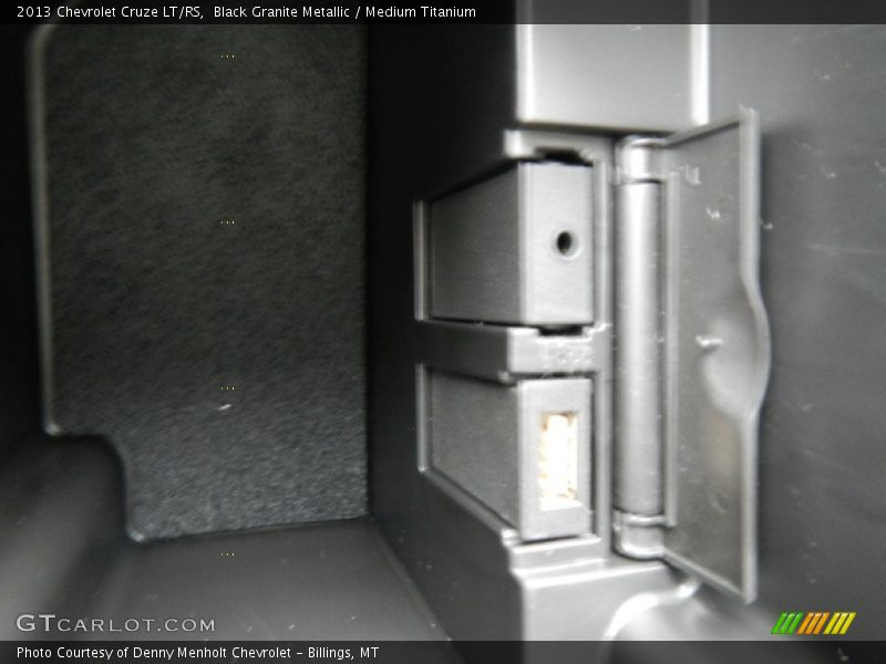 Black Granite Metallic / Medium Titanium 2013 Chevrolet Cruze LT/RS