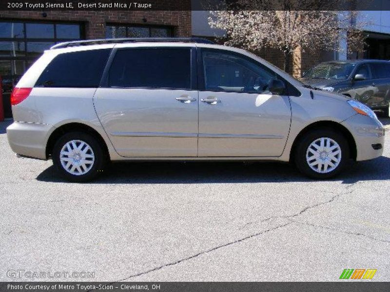 Desert Sand Mica / Taupe 2009 Toyota Sienna LE