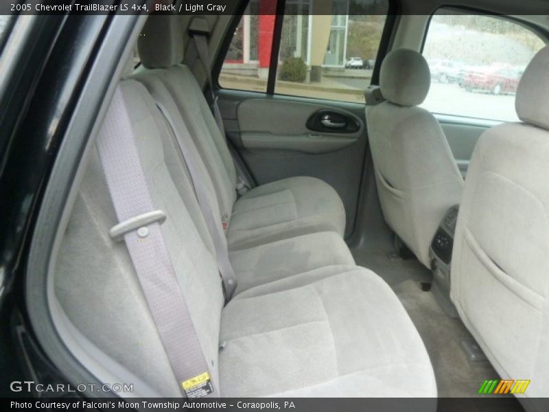 Black / Light Gray 2005 Chevrolet TrailBlazer LS 4x4
