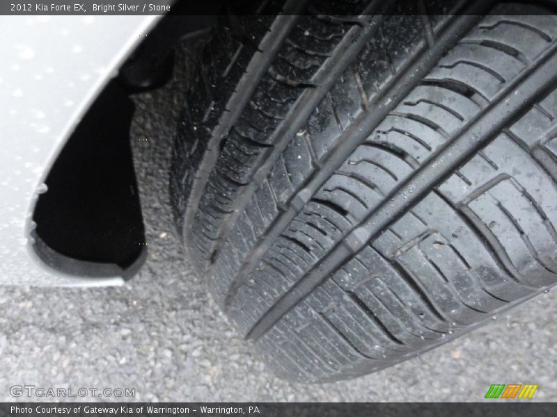 Bright Silver / Stone 2012 Kia Forte EX
