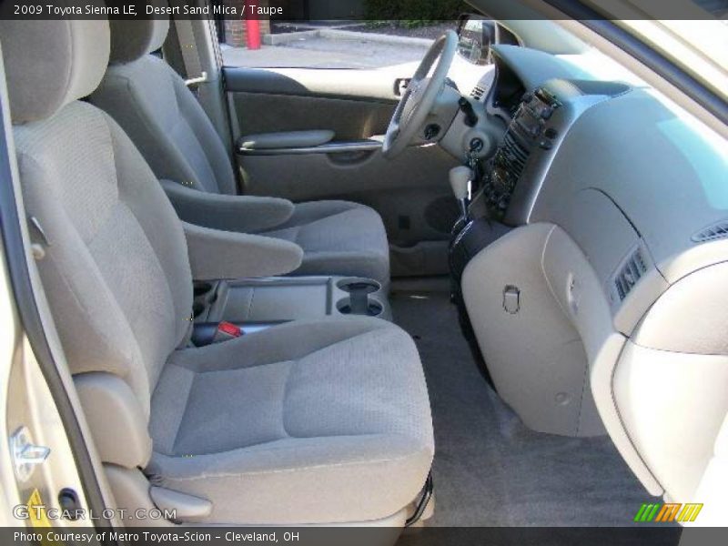 Desert Sand Mica / Taupe 2009 Toyota Sienna LE