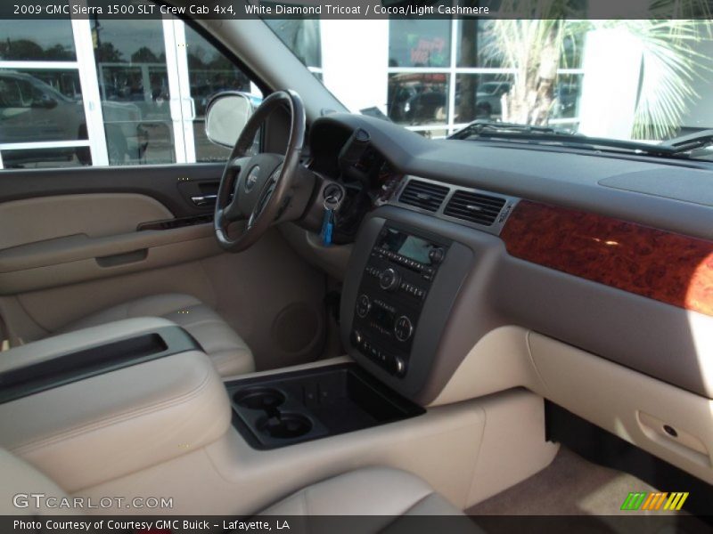 White Diamond Tricoat / Cocoa/Light Cashmere 2009 GMC Sierra 1500 SLT Crew Cab 4x4