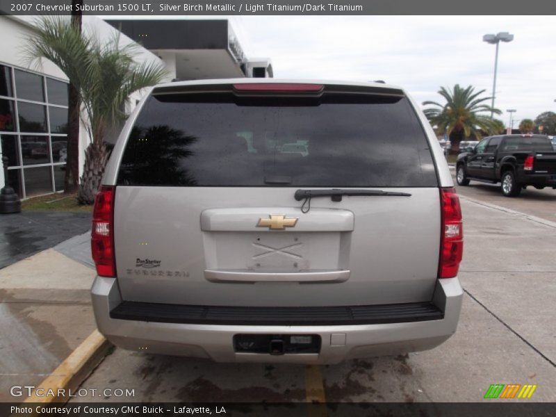 Silver Birch Metallic / Light Titanium/Dark Titanium 2007 Chevrolet Suburban 1500 LT