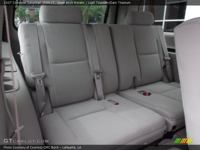 Silver Birch Metallic / Light Titanium/Dark Titanium 2007 Chevrolet Suburban 1500 LT