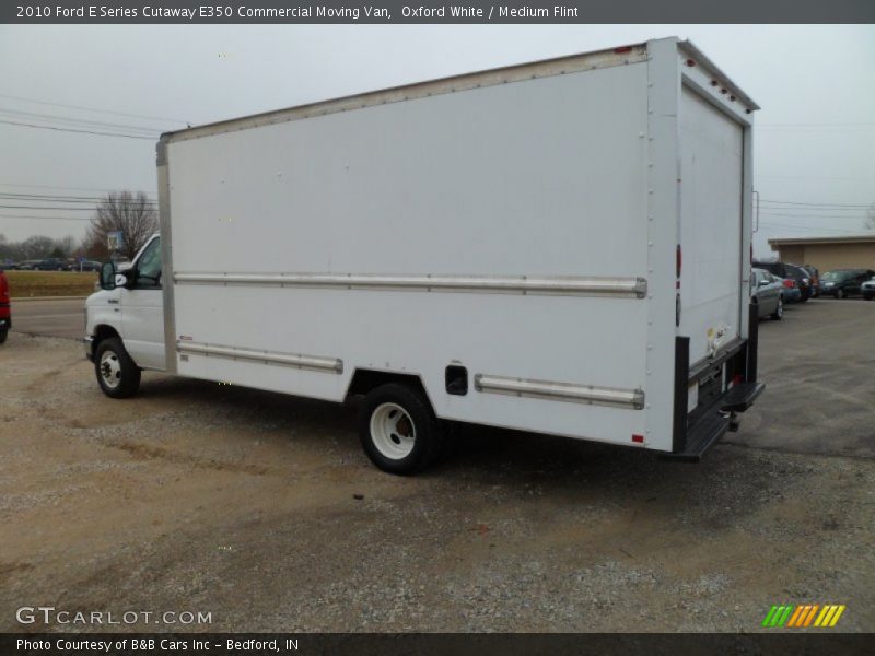 Oxford White / Medium Flint 2010 Ford E Series Cutaway E350 Commercial Moving Van
