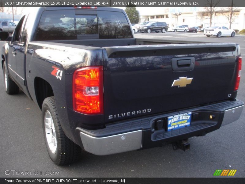 Dark Blue Metallic / Light Cashmere/Ebony Black 2007 Chevrolet Silverado 1500 LT Z71 Extended Cab 4x4