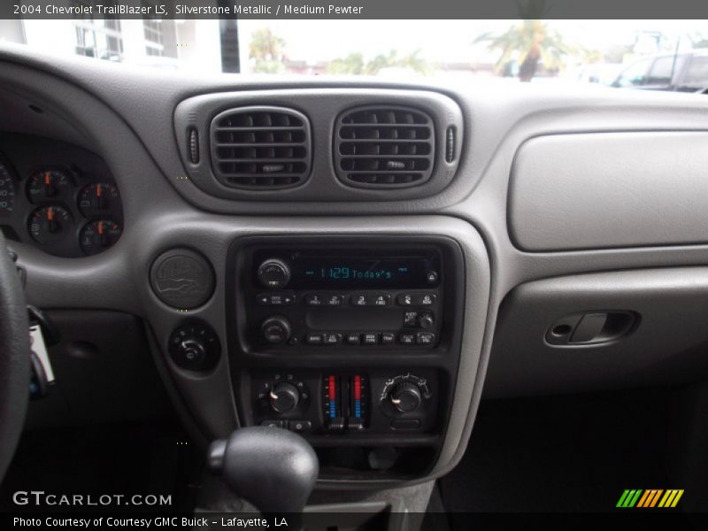 Silverstone Metallic / Medium Pewter 2004 Chevrolet TrailBlazer LS