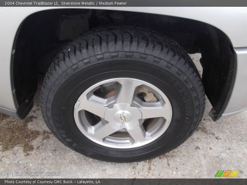 Silverstone Metallic / Medium Pewter 2004 Chevrolet TrailBlazer LS