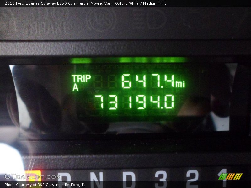 Oxford White / Medium Flint 2010 Ford E Series Cutaway E350 Commercial Moving Van