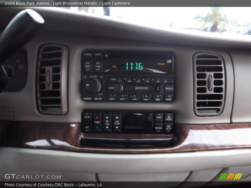 Light Bronzemist Metallic / Light Cashmere 2004 Buick Park Avenue