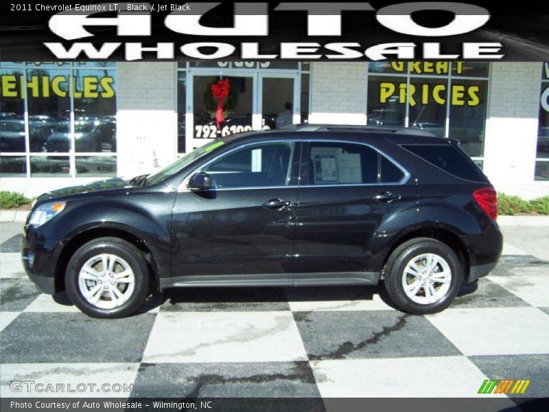 Black / Jet Black 2011 Chevrolet Equinox LT