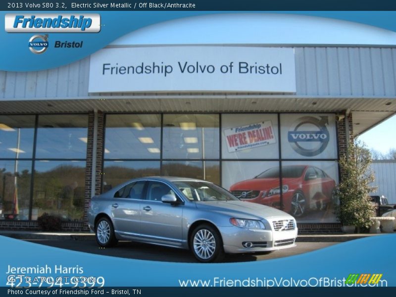 Electric Silver Metallic / Off Black/Anthracite 2013 Volvo S80 3.2