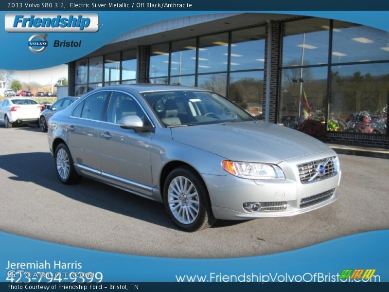 Electric Silver Metallic / Off Black/Anthracite 2013 Volvo S80 3.2