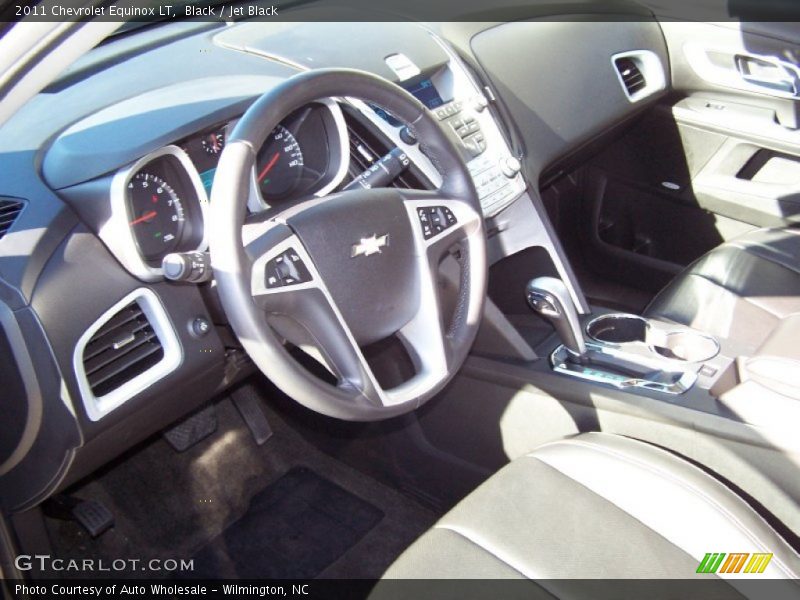 Black / Jet Black 2011 Chevrolet Equinox LT