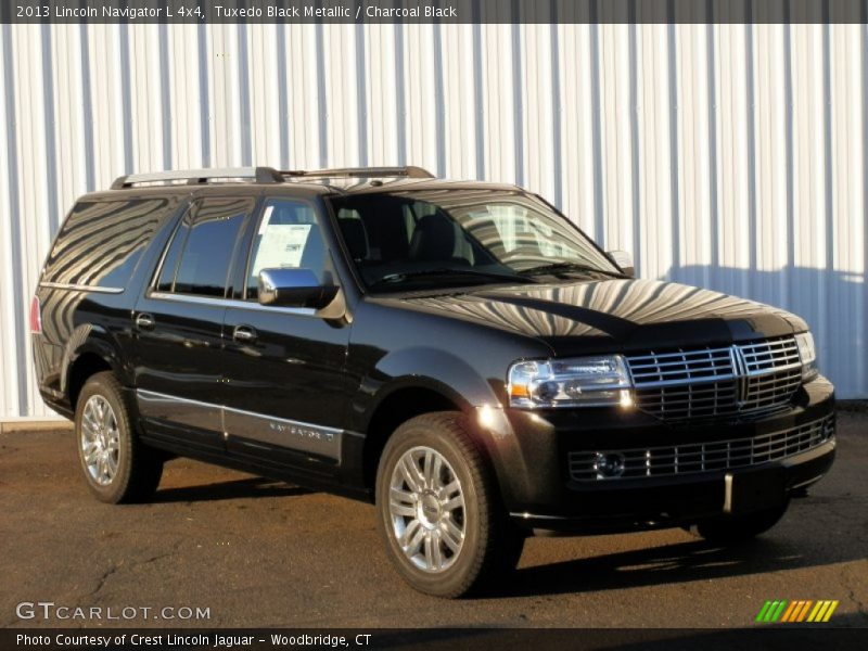 Tuxedo Black Metallic / Charcoal Black 2013 Lincoln Navigator L 4x4