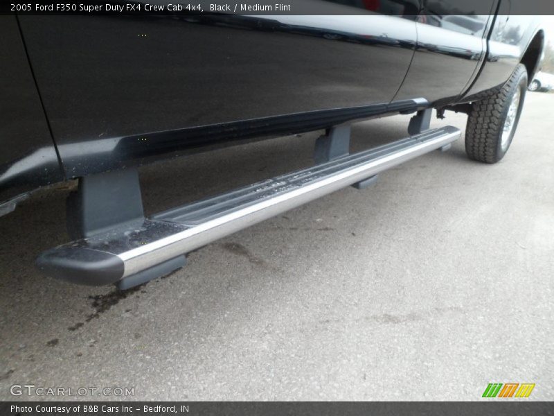 Black / Medium Flint 2005 Ford F350 Super Duty FX4 Crew Cab 4x4