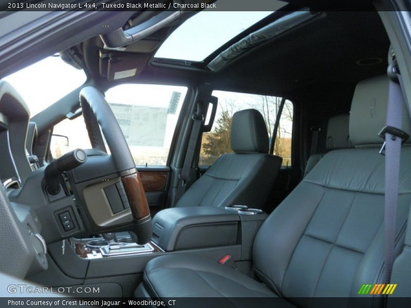  2013 Navigator L 4x4 Charcoal Black Interior