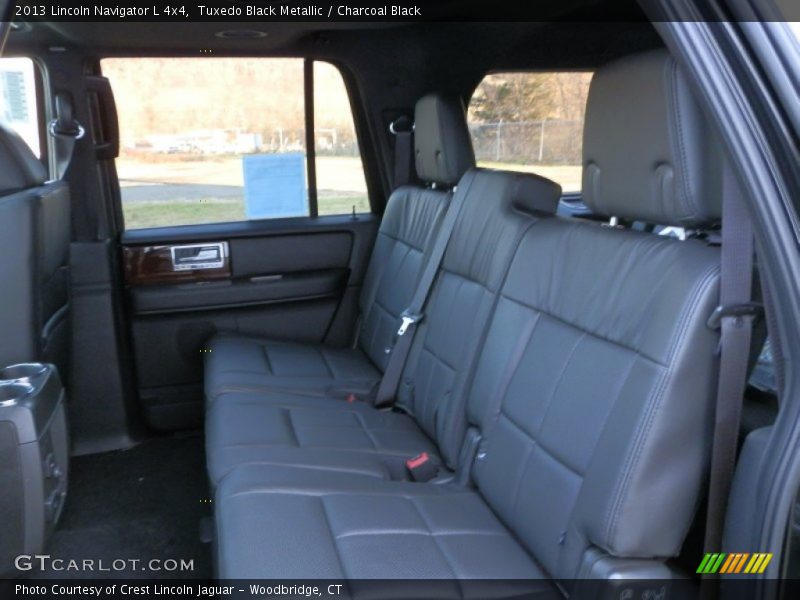  2013 Navigator L 4x4 Charcoal Black Interior