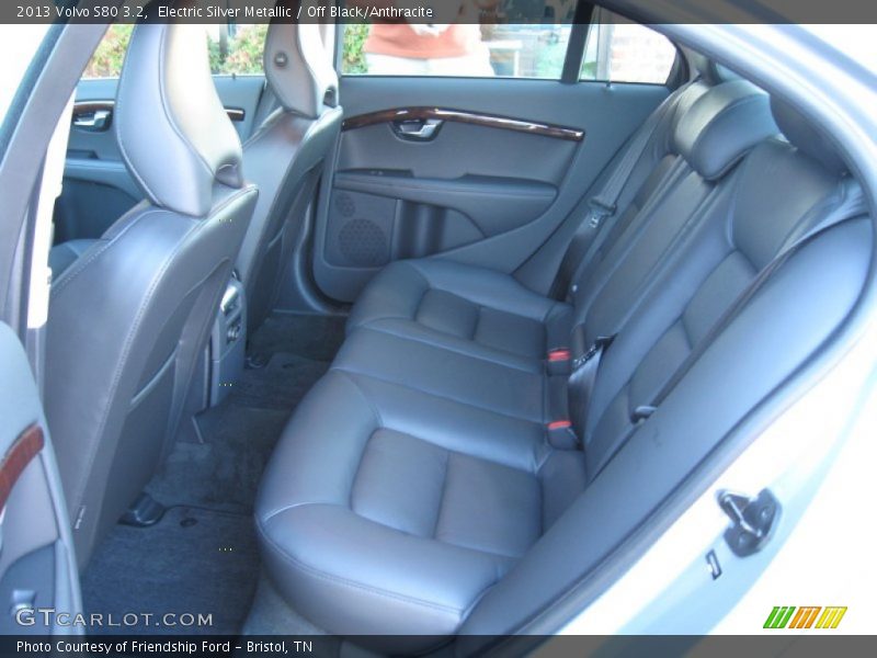 Rear Seat of 2013 S80 3.2